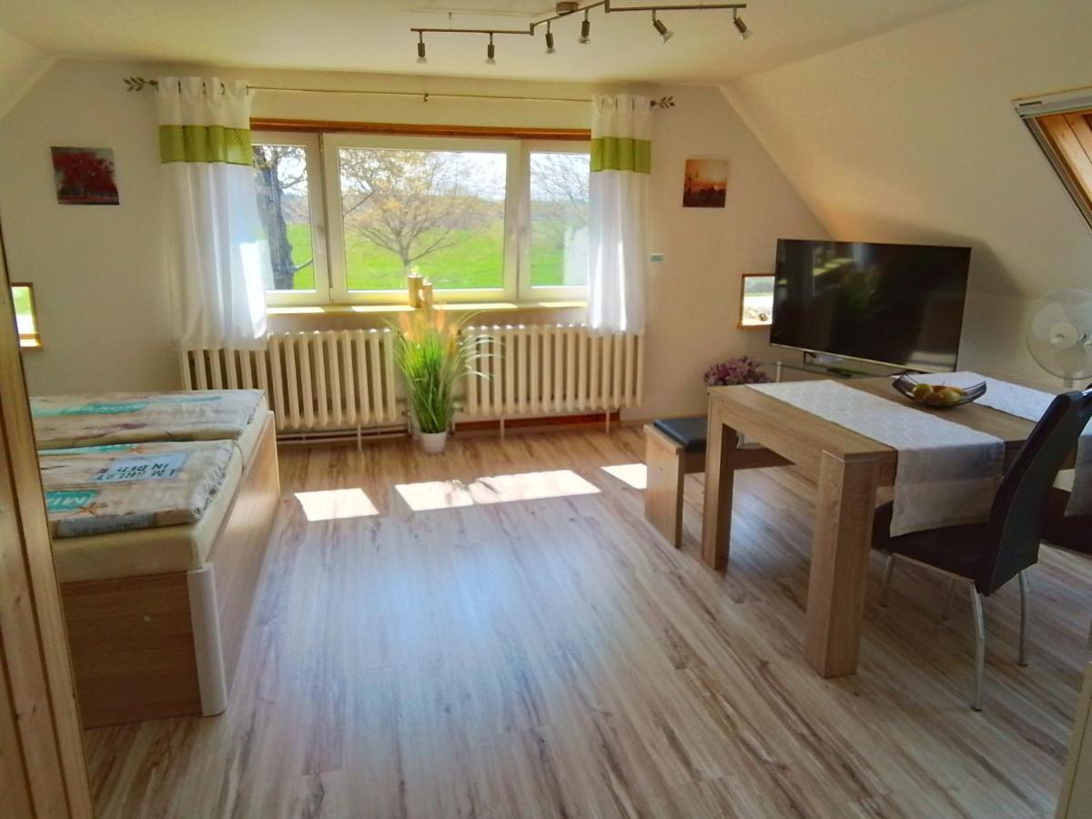 Апартаменты Haus Im Wind Путбус Экстерьер фото