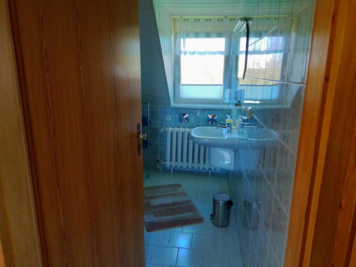 Апартаменты Haus Im Wind Путбус Экстерьер фото